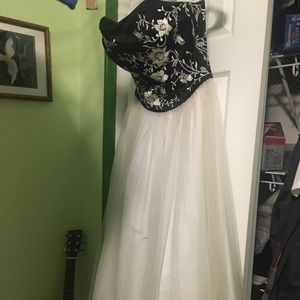 Prom dress